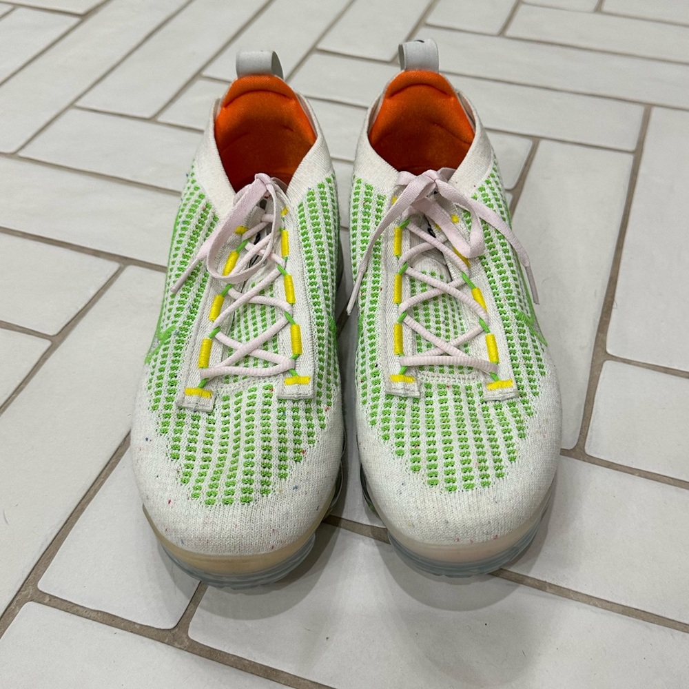 Brand new Nike Vapor Max no box